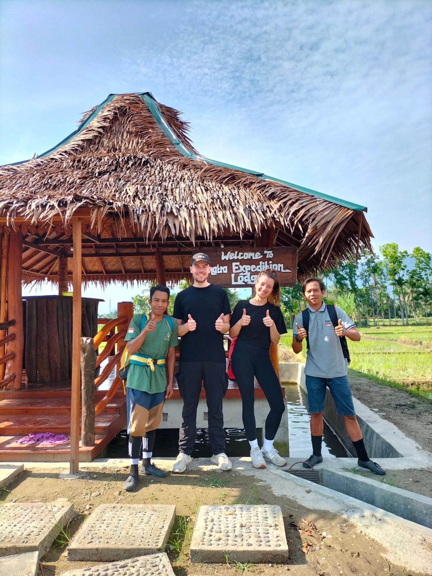 בוקיט לוואנג Sumatra Expedition Lodge מראה חיצוני תמונה