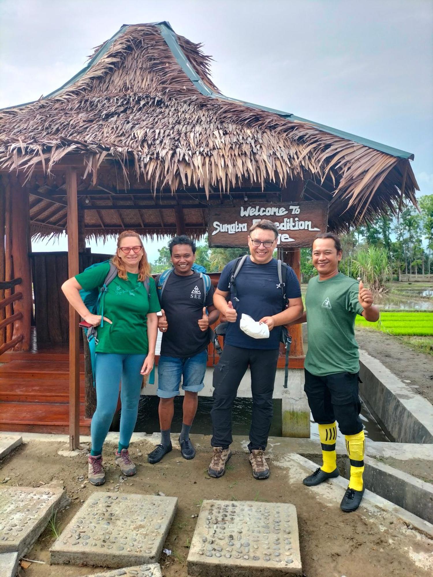 בוקיט לוואנג Sumatra Expedition Lodge מראה חיצוני תמונה